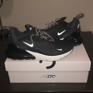 Nike Air 270